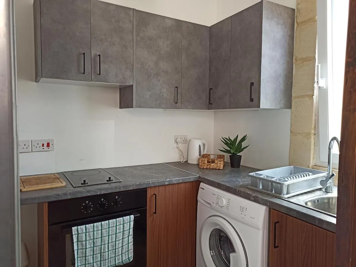 Beautiful 1-Bed Apartment In Hal Qormi