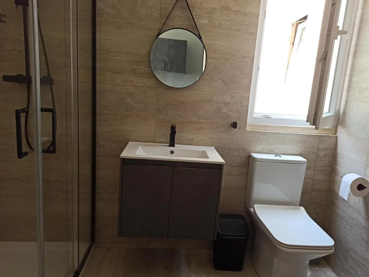 Beautiful 1-Bed Apartment In Hal Qormi