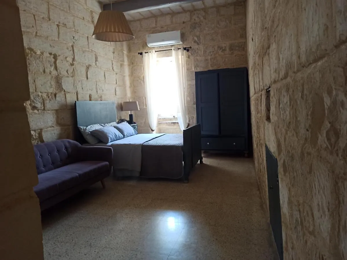 Beautiful 1-Bed Apartment In Hal Qormi
